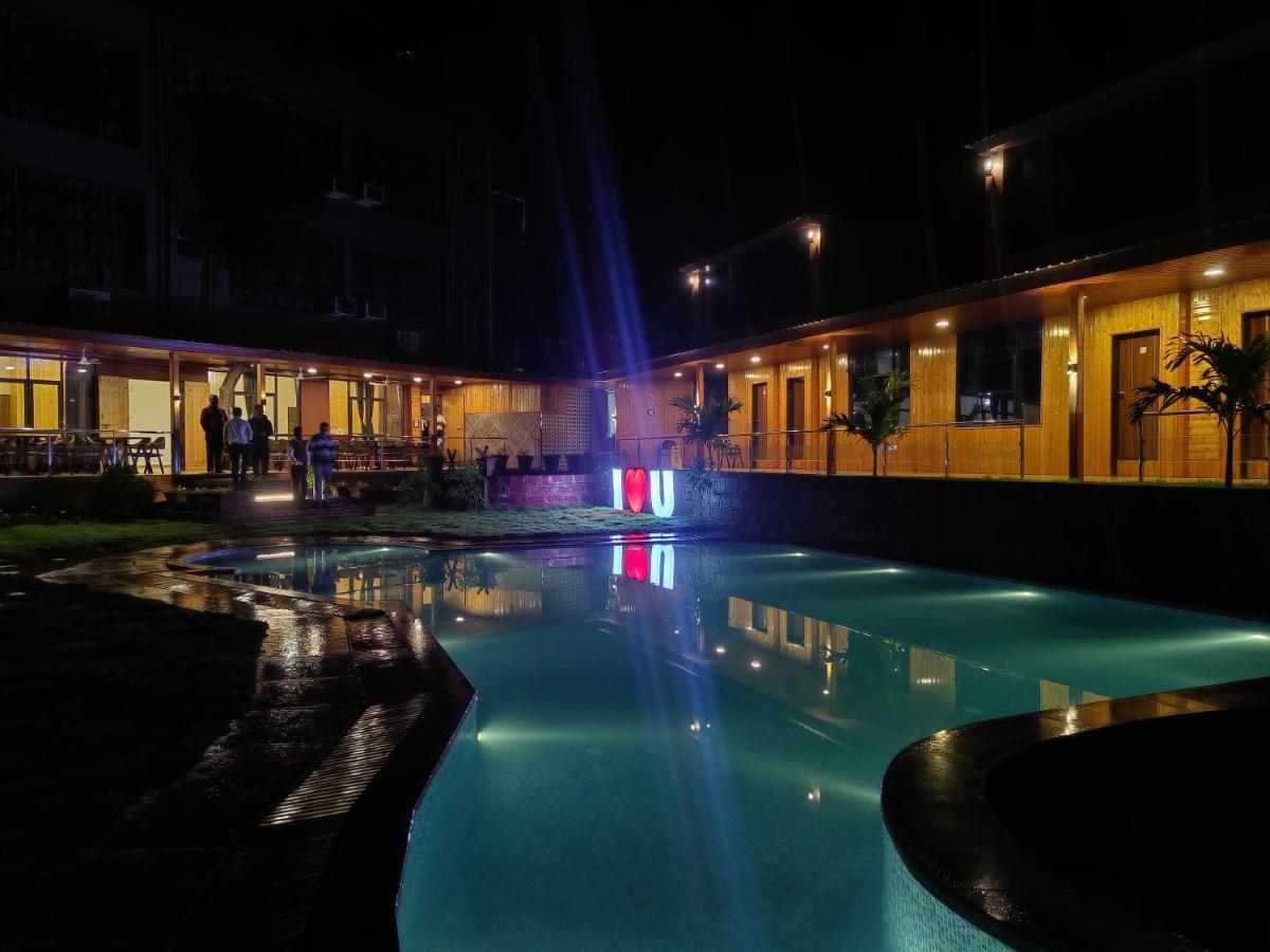 Arya Resort&SPA Mahābaleshwar Exterior foto