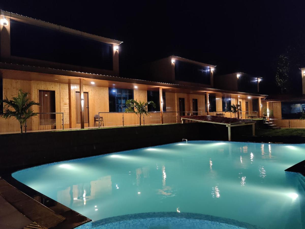 Arya Resort&SPA Mahābaleshwar Exterior foto