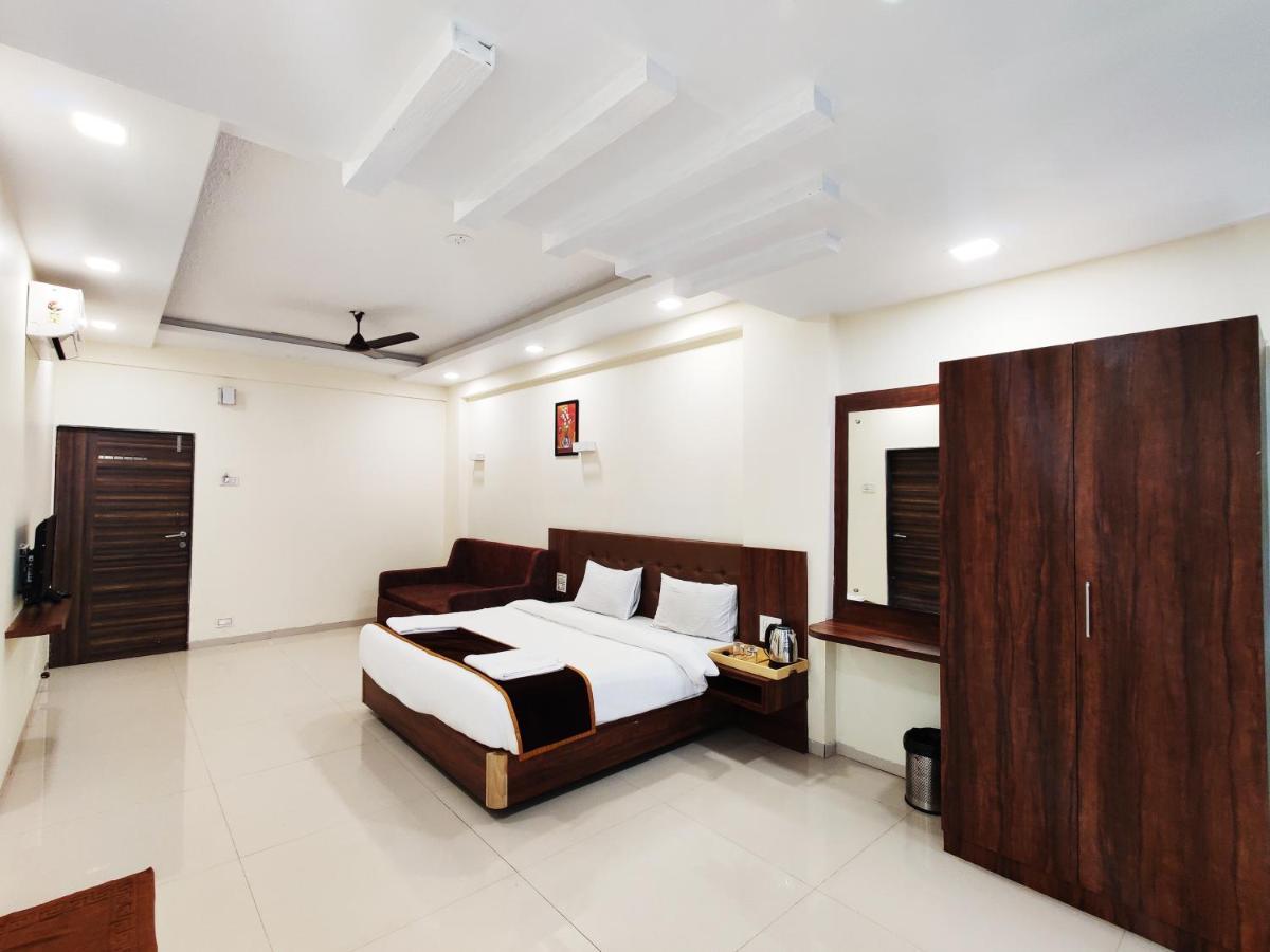 Arya Resort&SPA Mahābaleshwar Exterior foto