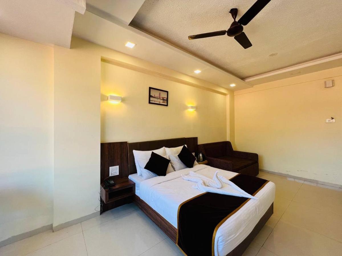 Arya Resort&SPA Mahābaleshwar Exterior foto